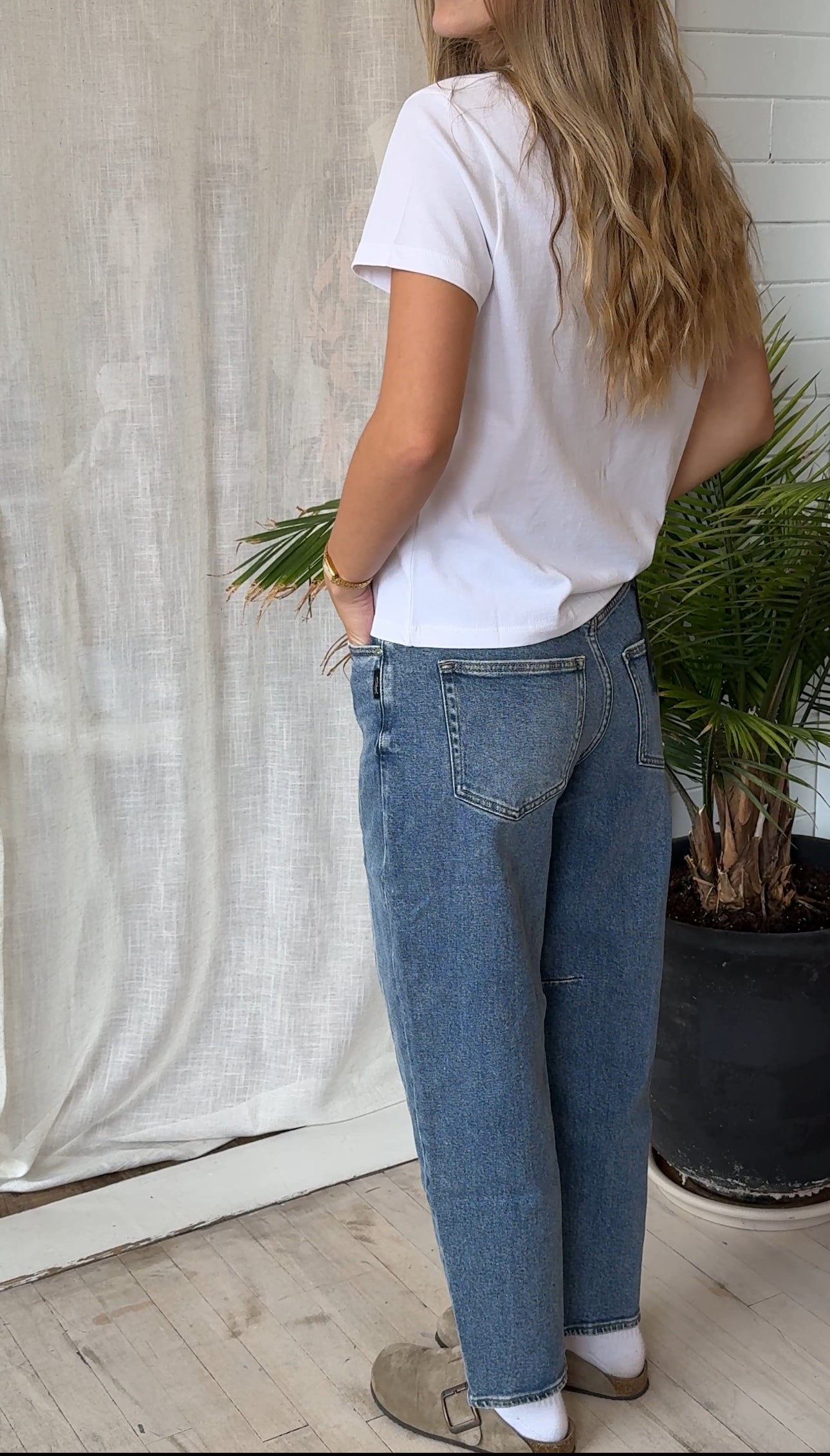Barrel Leg Jean