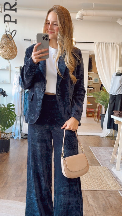 Velvet Avenue Wide Leg Pants