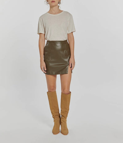 Leather slit skirt
