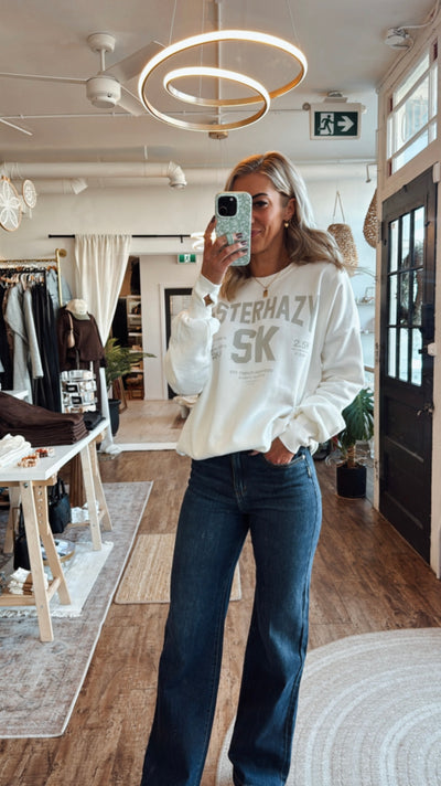 Esterhazy Oversized Crew