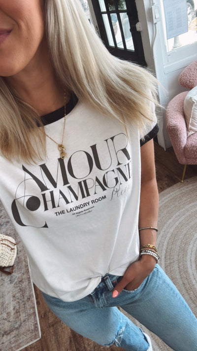 Amour Champagne tee