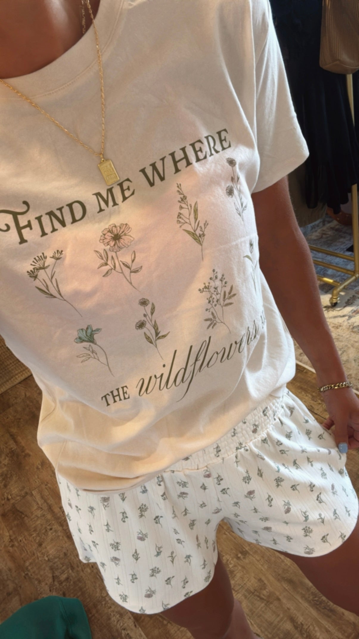 Boyfriend Wildflowers T-shirt