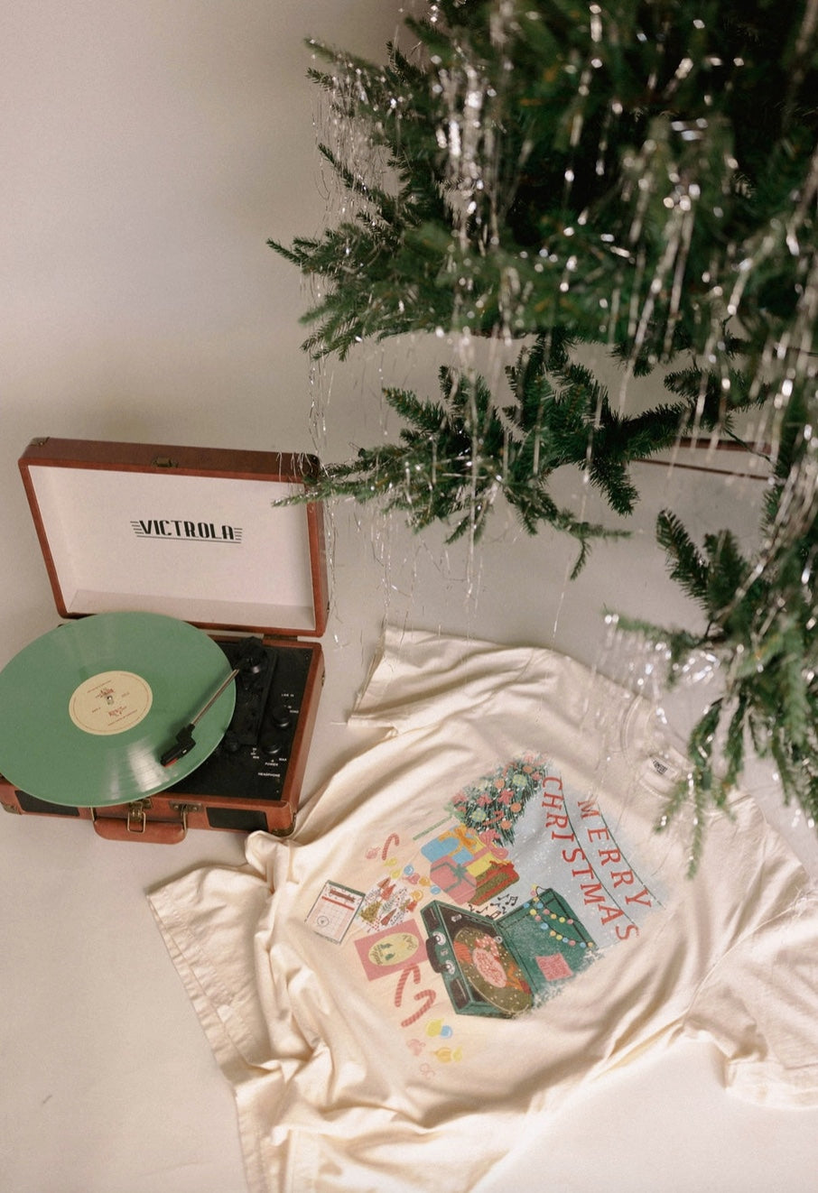 Vintage Christmas Graphic Tee