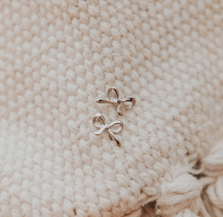 Ella Bow Stud Earring