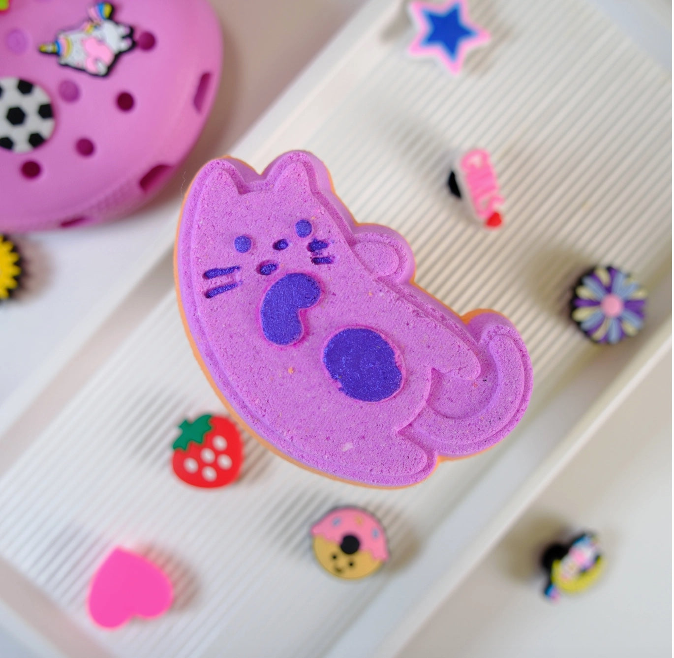 Meow Bath bomb with shoe charm