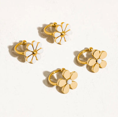 Daisy ear cuff