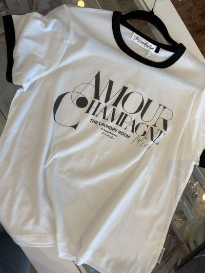 Amour Champagne tee