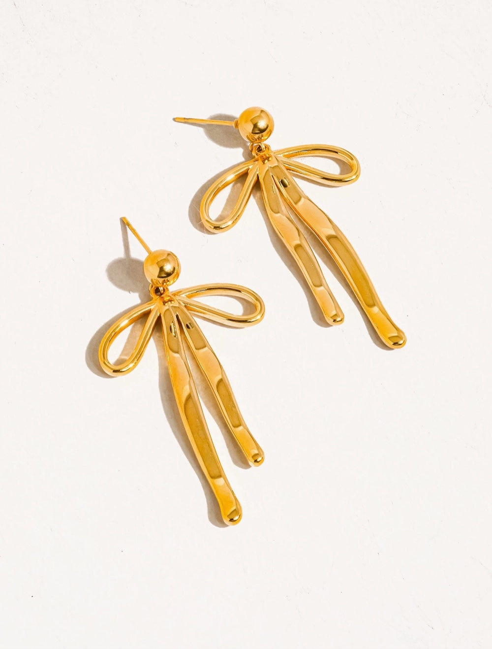 Oliver Bow Dangle Earring