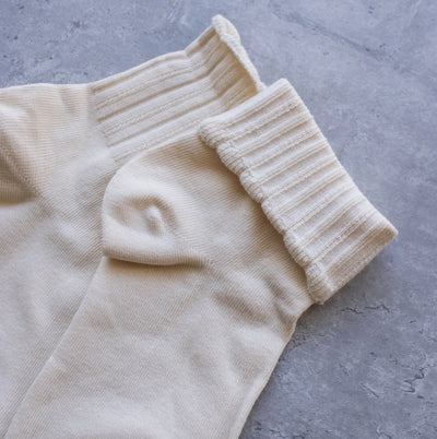 Scalloped casual socks