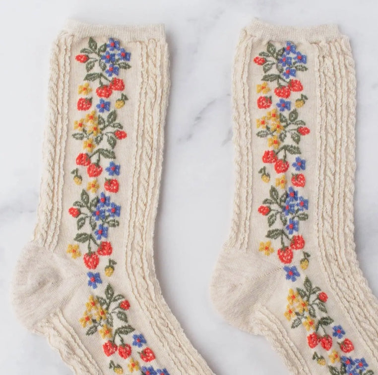 Vintage Strawberry Socks