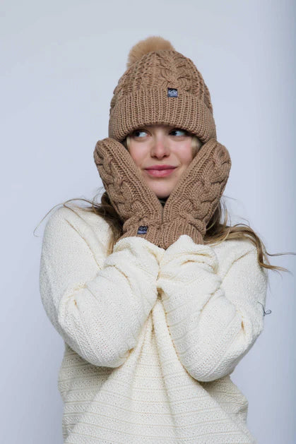 Marshmallow Cabled Lined Mitts