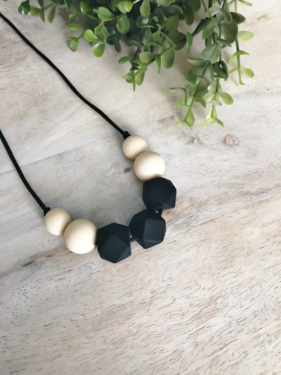 Short Teething/Nursing Necklaces