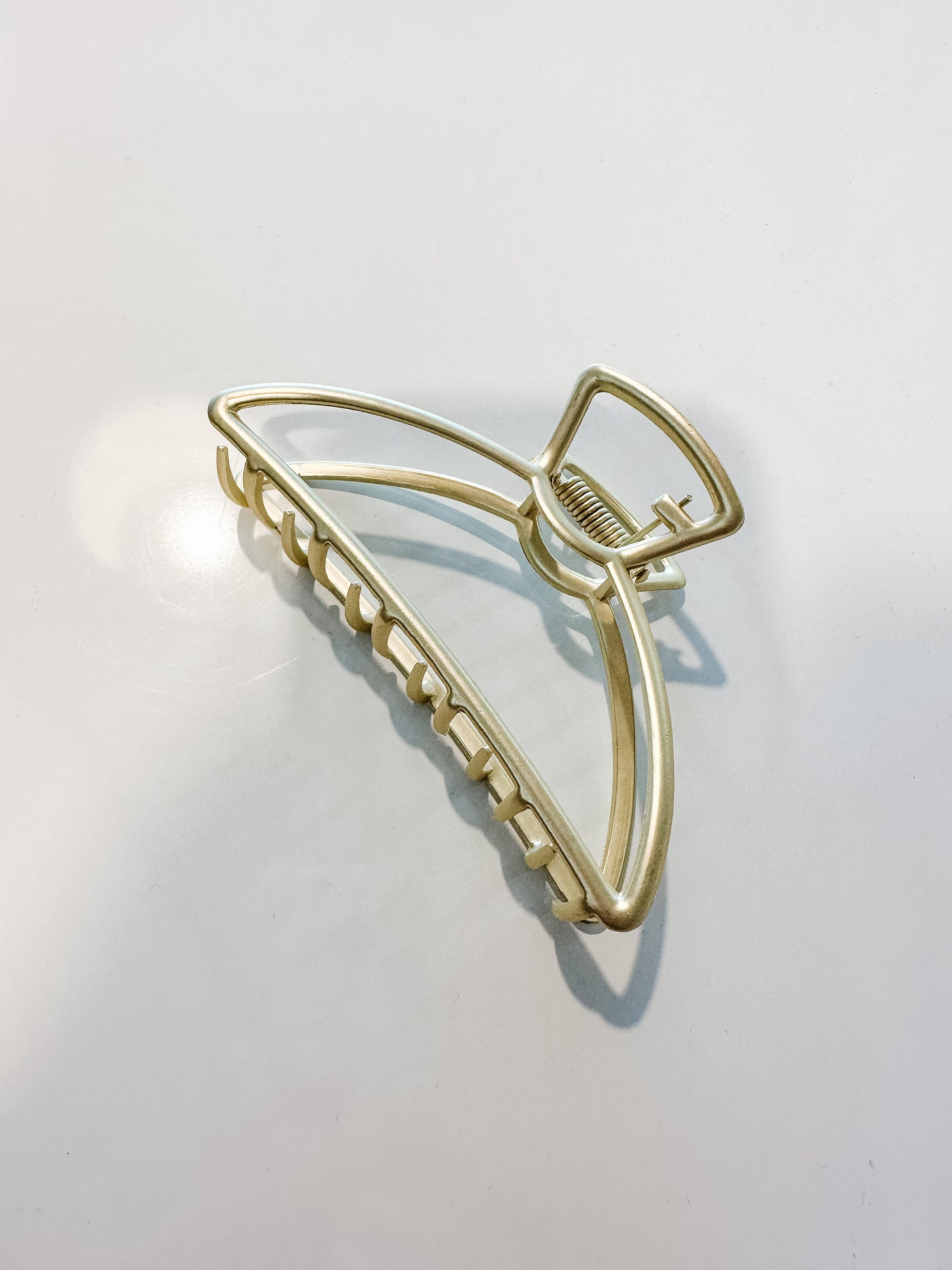 Gold claw clip