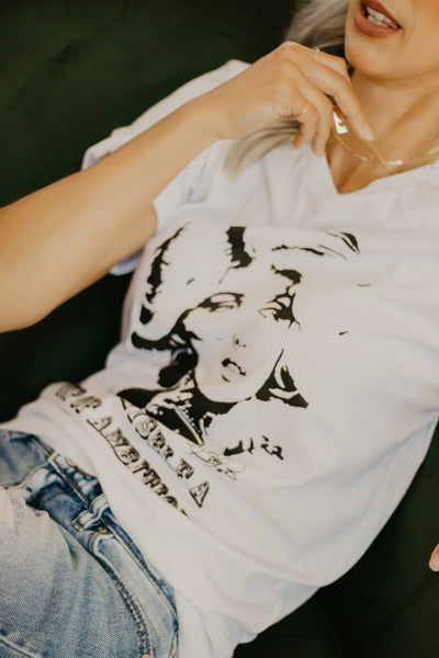 Dolly graphic T